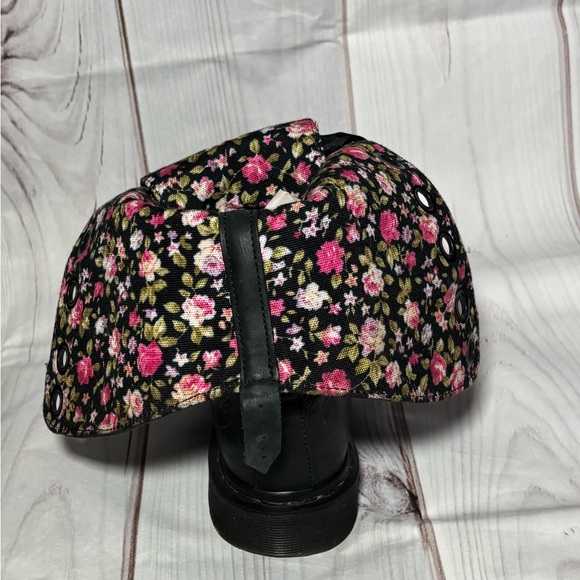 Black Combat Boots with Floral Lining - Picture 6 of 13